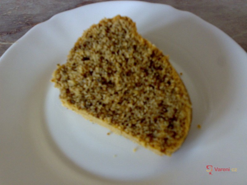 Oříšková bábovka - fotografie 2