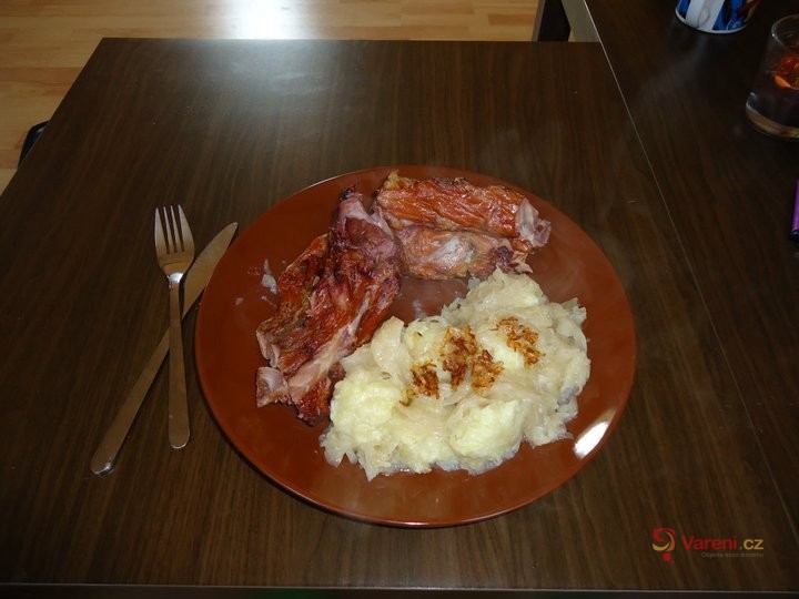 Chlupaté knedlíky se zelím - fotografie 4