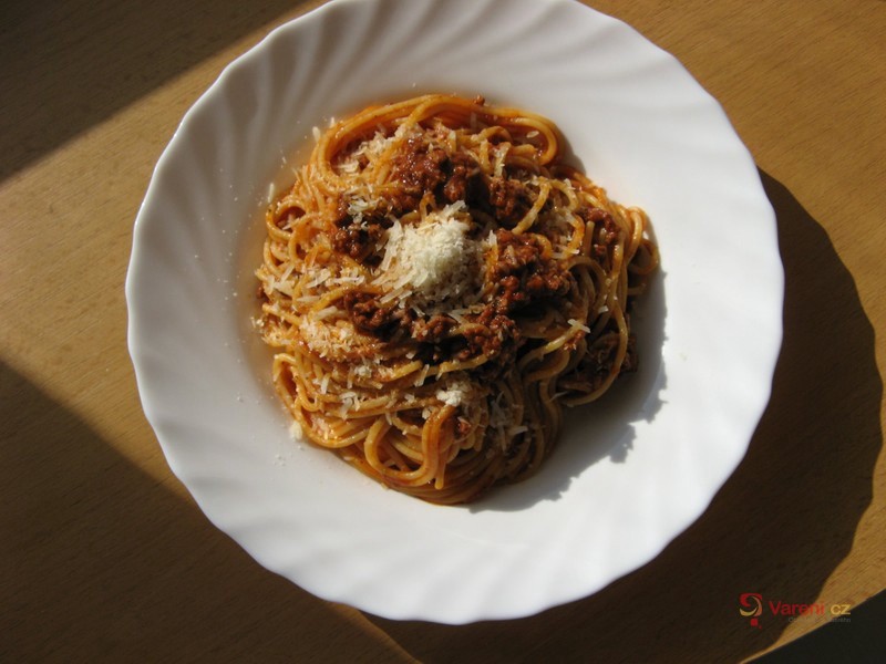 Rychlé špagety s mletým masem - fotografie 2