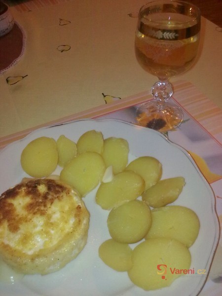 Smažený hermelín se šunkou - fotografie 2