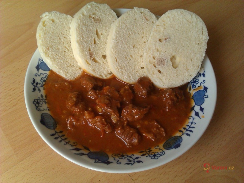 Náš maďarský guláš  - fotografie 3