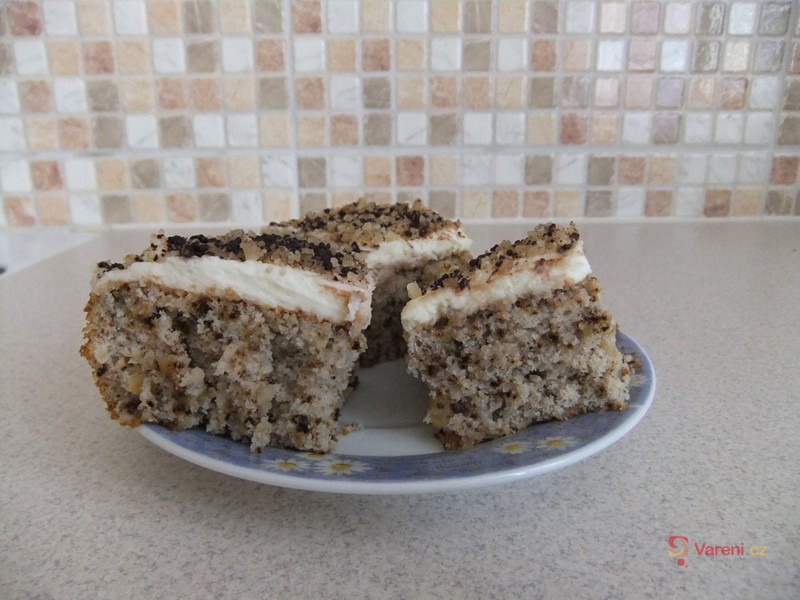 Ořechovo-ananasové řezy - fotografie 2