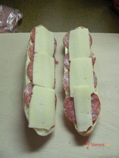 Rychlé zapečené rohlíky - fotografie 4