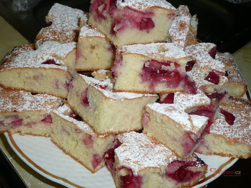 Jahodová bublanina - fotografie 4