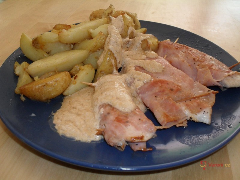 Kuřecí prsa obalená v šunce - fotografie 3