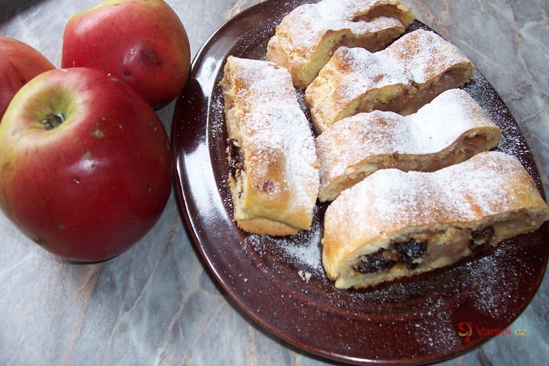 Babiččin štrúdl - fotografie 4