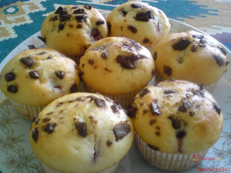 Muffiny z kefíru s ovocem