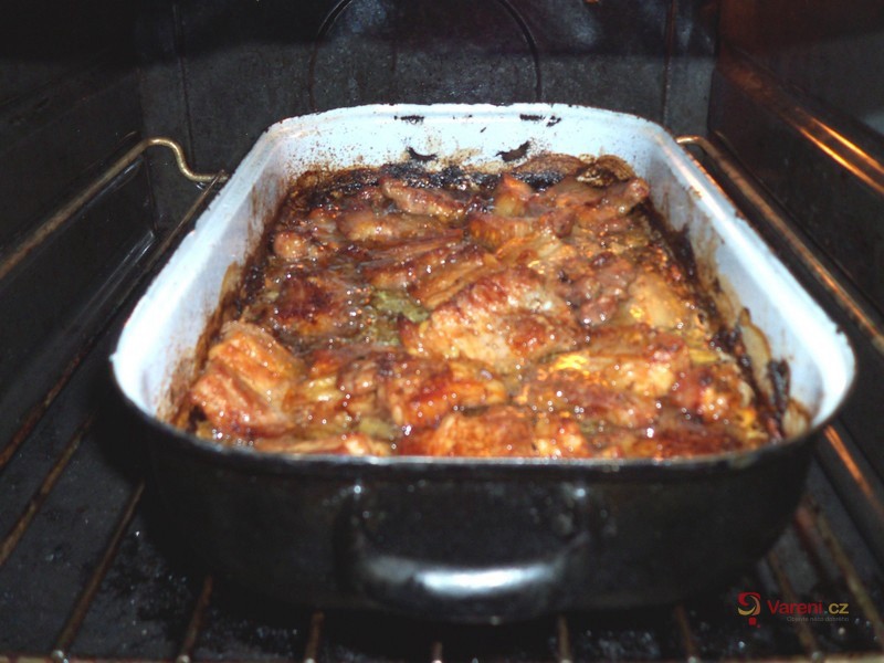 Vepřové výpečky s cibulí - fotografie 3