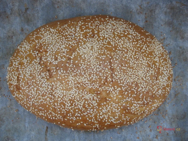 Pšeničný chléb se sezamovým semínkem