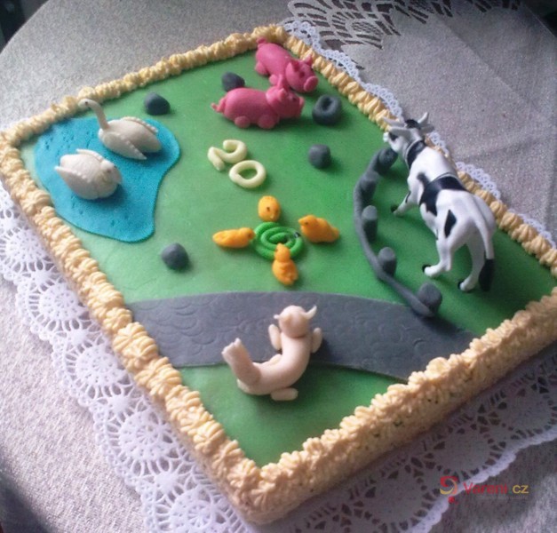 Modelovací medový marcipán - fotografie 5