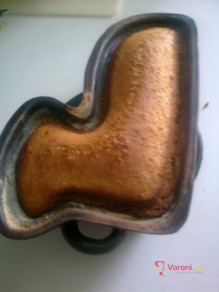 Velikonoční beránek ze šlehačkového těsta - fotografie 4