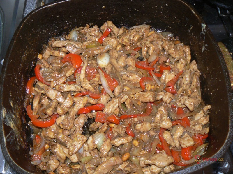 Vepřové kung-pao - fotografie 3