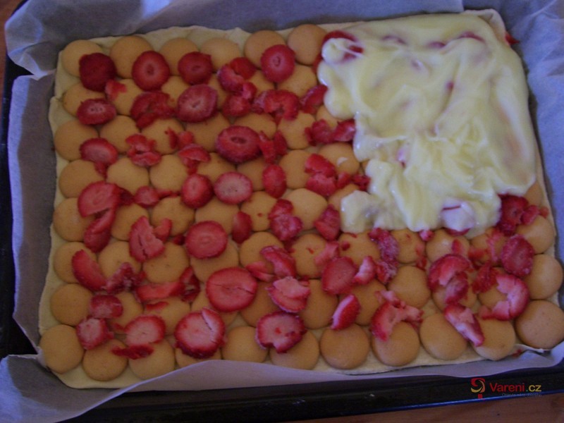 Listový koláč s ovocem - fotografie 4