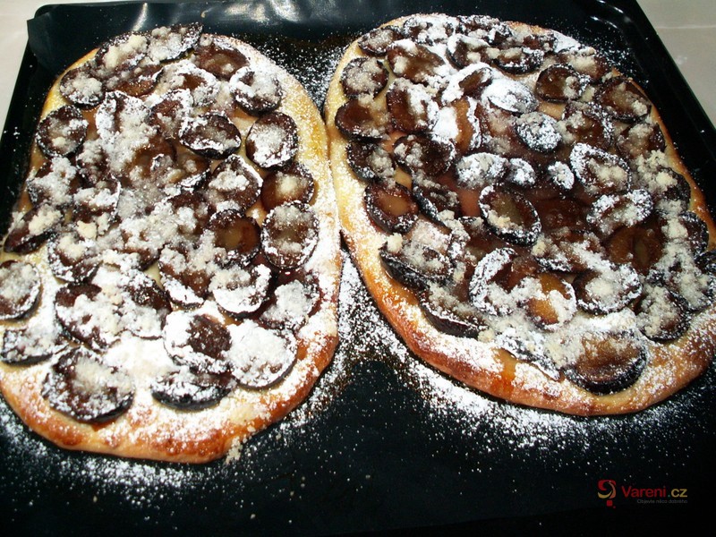 Švestkový koláč - fotografie 3