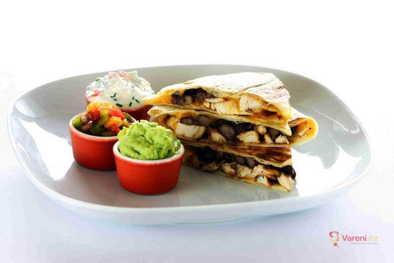 Kuřecí Quesadilla - fotografie 3