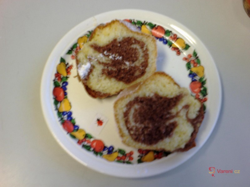 Šlehačková bábovka 1 - fotografie 2