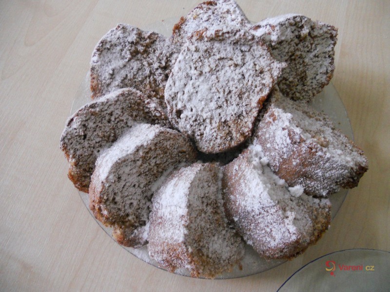 Tvarohovo-čokoládová bábovka - fotografie 2