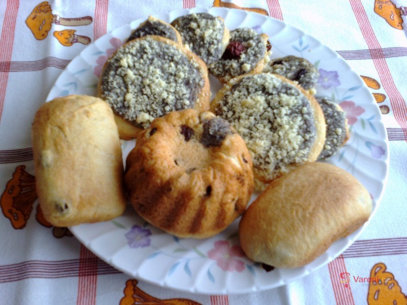 Kynuté těsto na koláče - fotografie 2