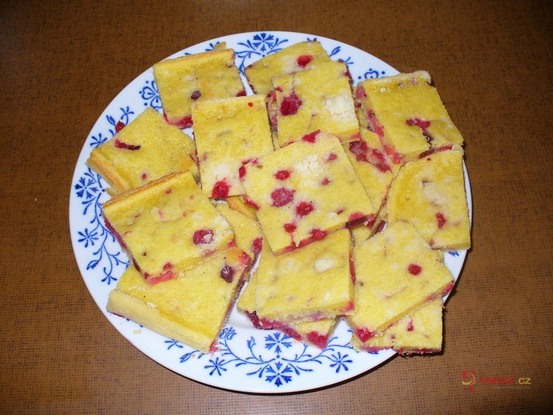 Rychlá buchta s ovocem - fotografie 3