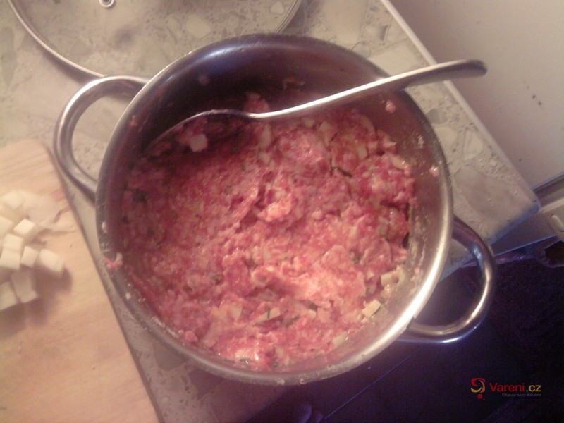 Masové koule v sýrové omáčce - fotografie 2