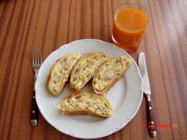 Roláda z listového těsta - fotografie 2