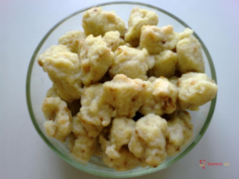 Bramborové noky s houskou - fotografie 3