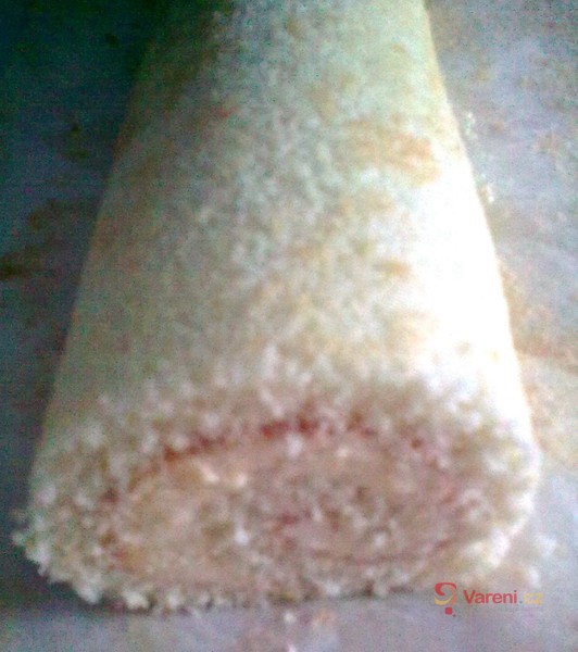 Piškotová roláda podle fantazie - fotografie 4