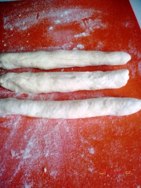 Rozmarýnové housky - fotografie 5