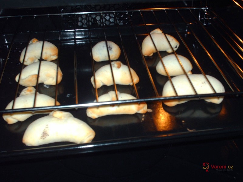 Nadívané buchtičky - fotografie 3