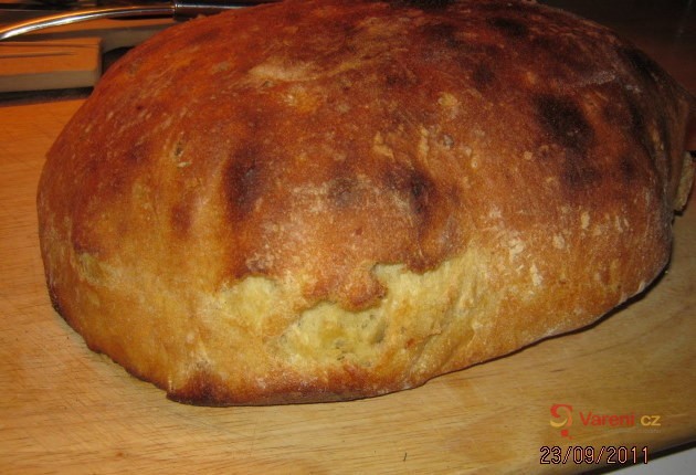 Domácí kmínový chléb - fotografie 3