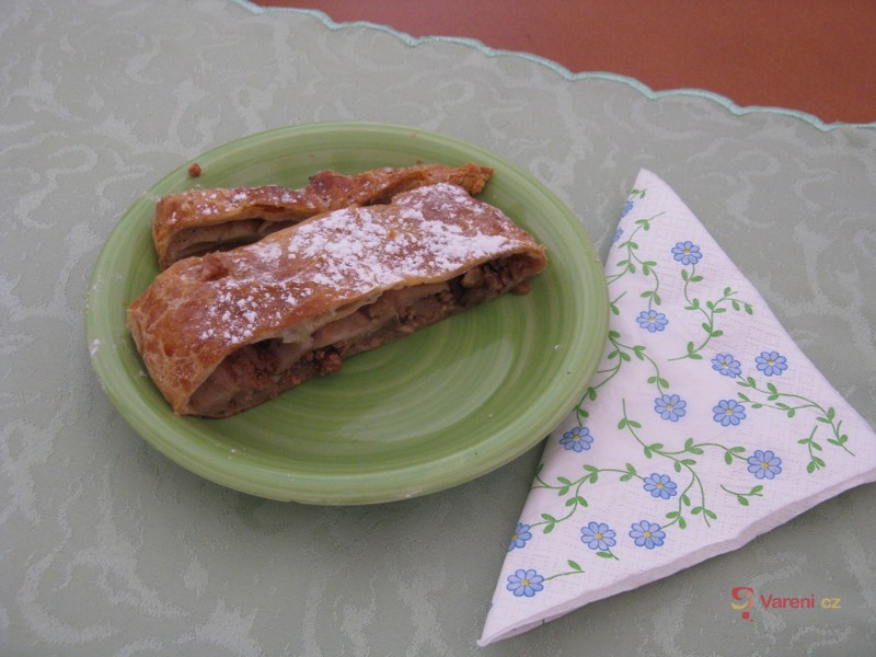 Sváteční štrúdl - fotografie 4