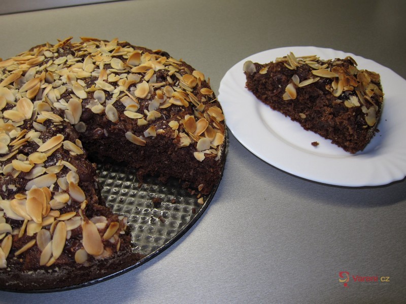 Rychlý meruňkový koláč s kokosem - fotografie 2