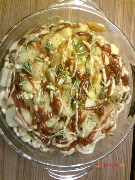 Zapečené brambory s kuřecím masem - fotografie 3