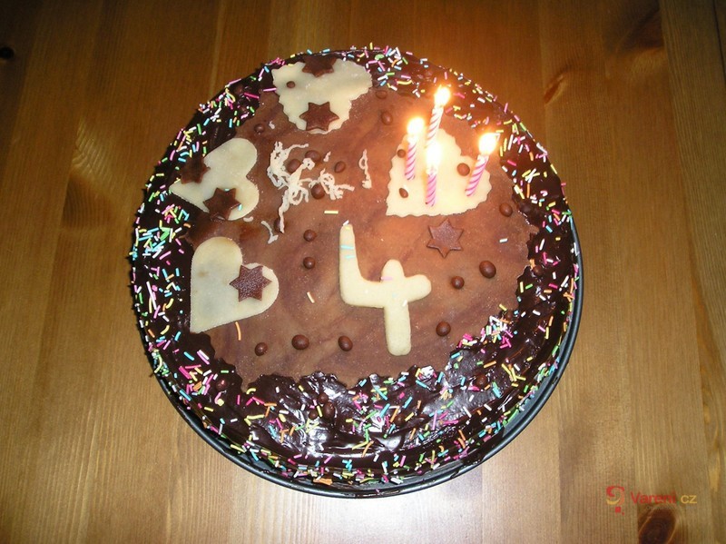 Super čokoládový dort - fotografie 4