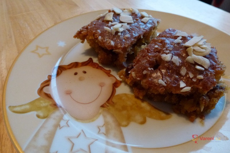 Mrkvový koláč na britský způsob - fotografie 2