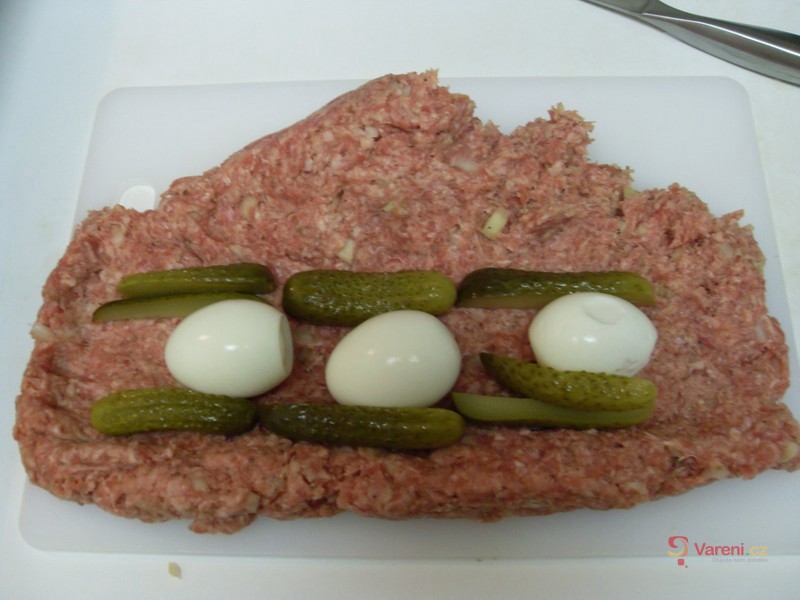 Okatá sekaná s vejcem - fotografie 4