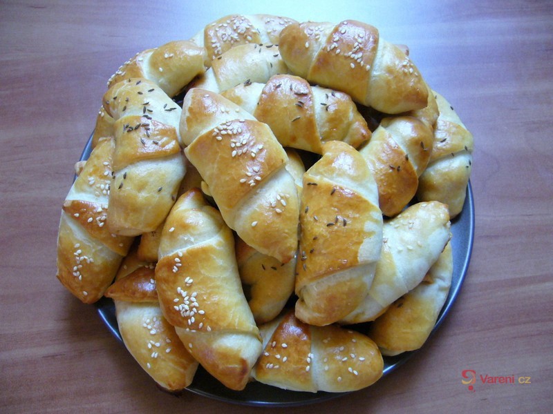 Plněné slané rohlíčky - fotografie 4