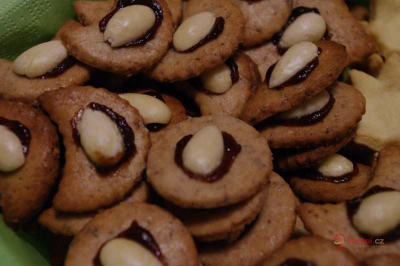 Vánoční skořicové tvary - fotografie 2