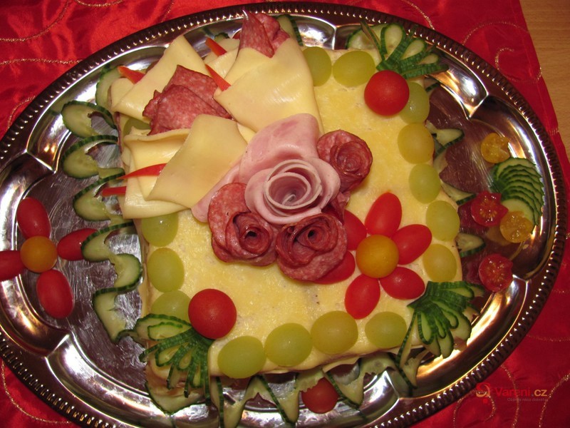 Slavnostní slaný dort - fotografie 2