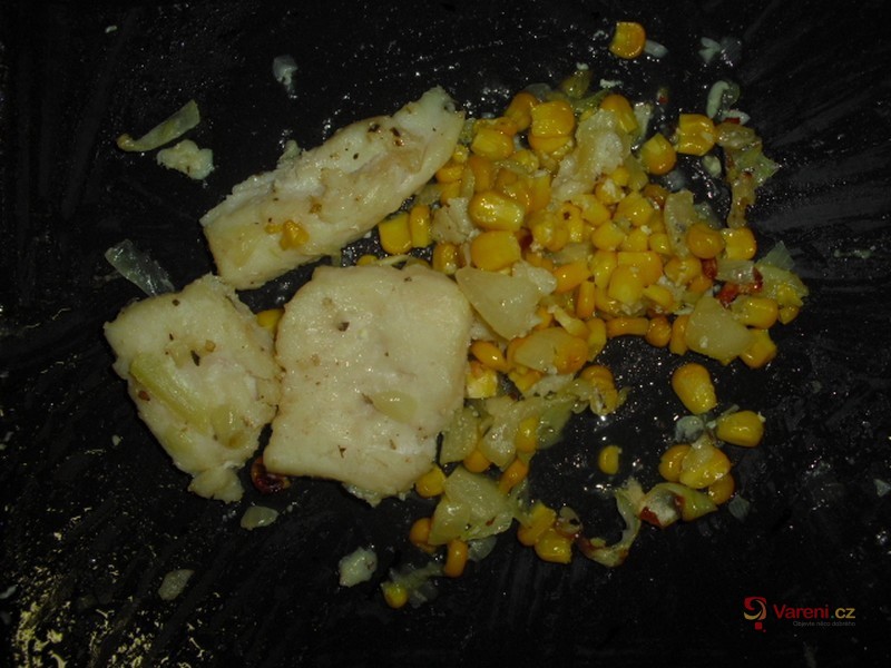 Rybí filé s kukuřicí  - fotografie 3