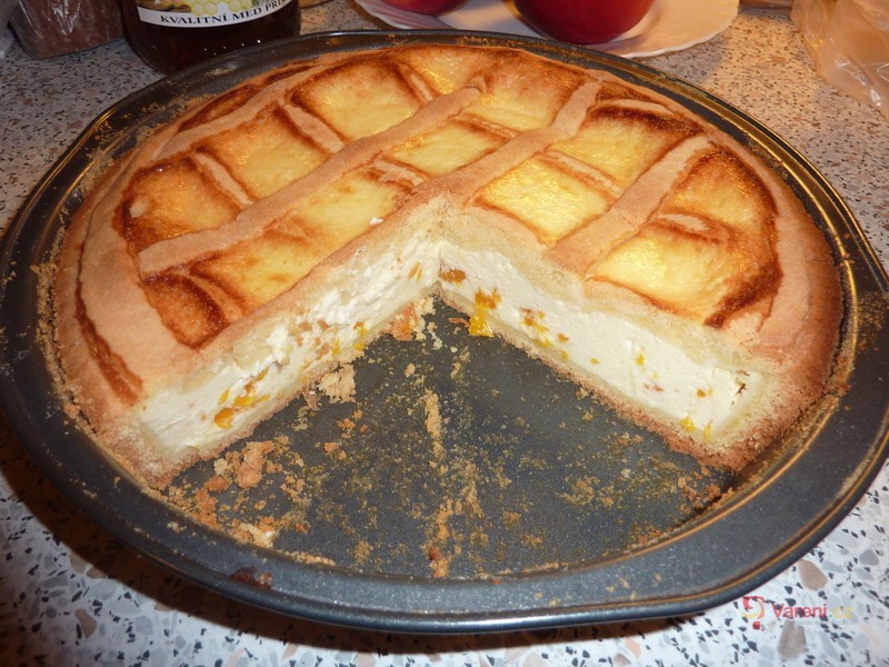 Tvarohový koláč s broskví - fotografie 4