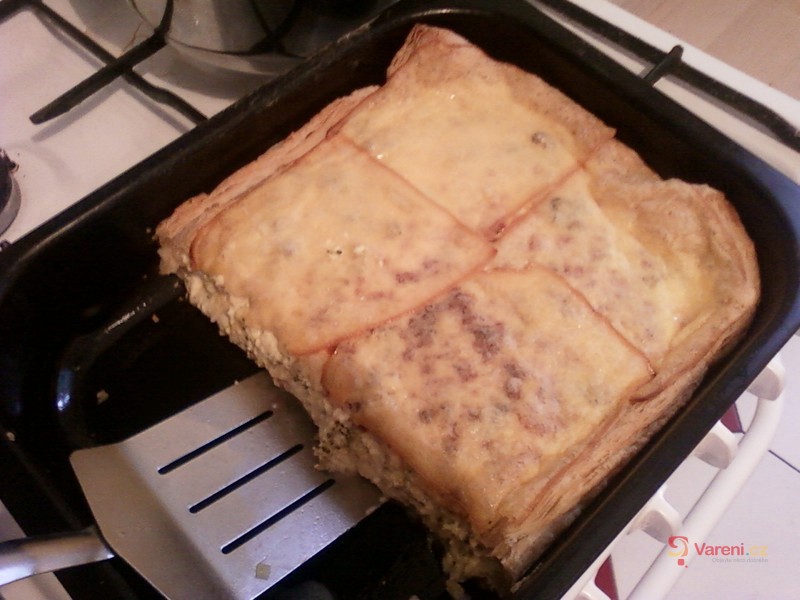 Sýrový brokolicový koláč - fotografie 2