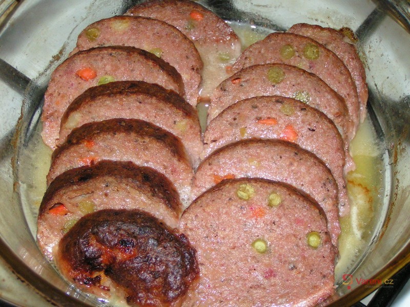 Sváteční sekaná pečeně - fotografie 5