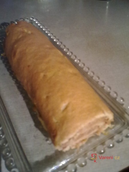 Vynikající jablková roláda - fotografie 3