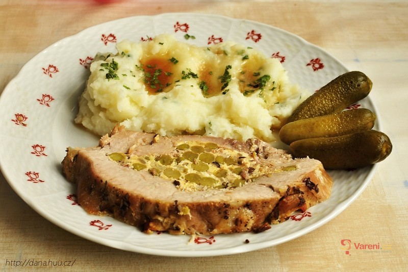 Plněná vepřová kýta - fotografie 2