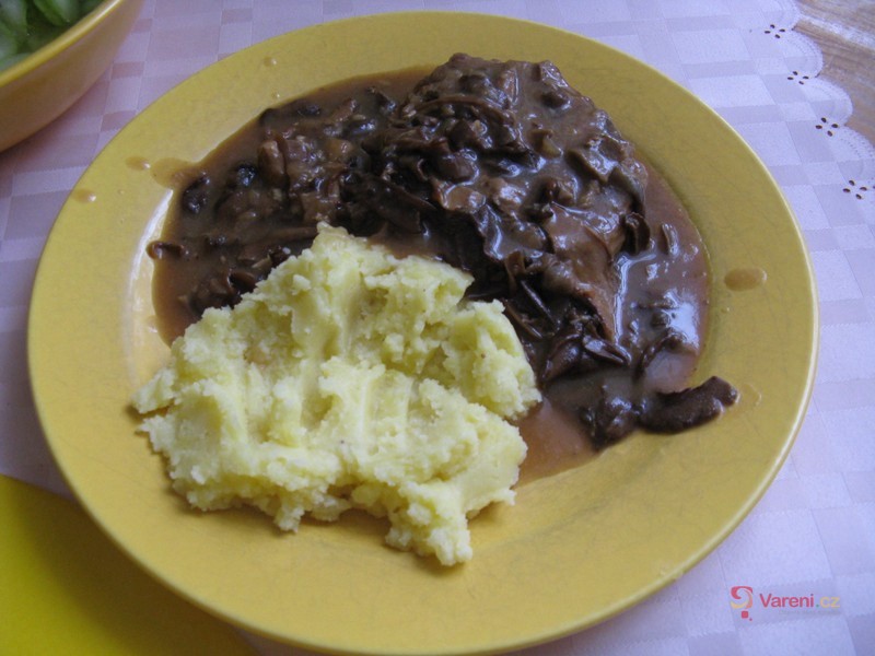 Hovězí na houbách - fotografie 2