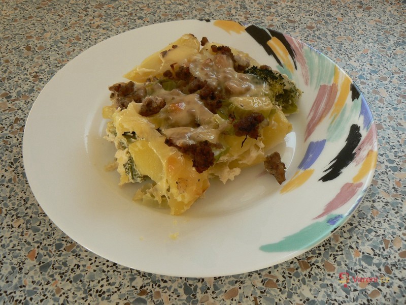 Brokolice s mletým masem - fotografie 2