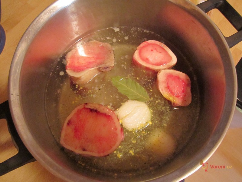 Vývar z morkových kostí - fotografie 2