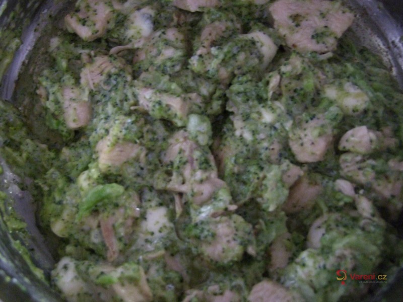 Kuřecí s nivou a brokolicí - fotografie 3