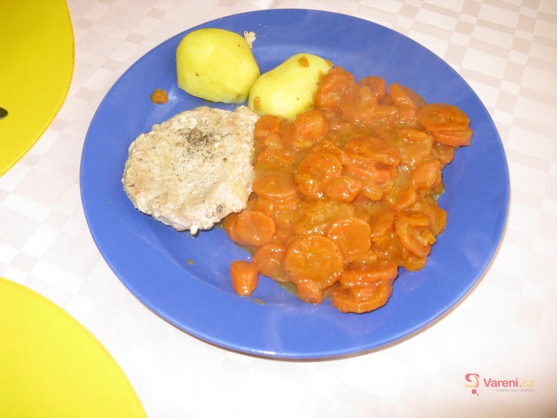 Dušená mrkev s hovězím masem - fotografie 2